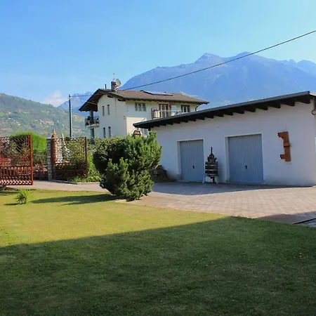 L'adret Guest house Gressan