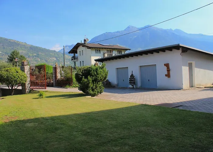 L'adret Konukevi Gressan